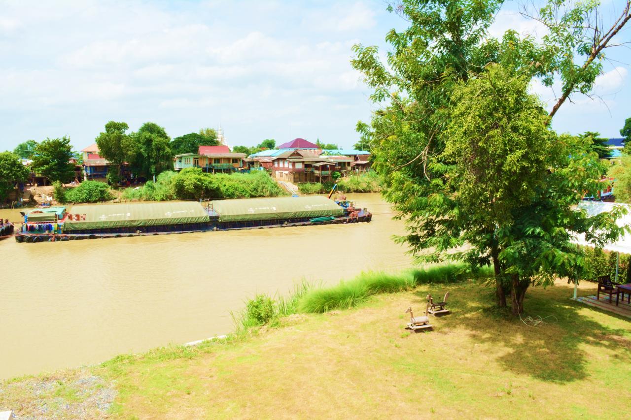 Apartamento de 22 m² con 5 habitación/es y 7 baño/s de uso privado, en Ban Pom Phra Nakhon Si Ayutthaya Exterior foto