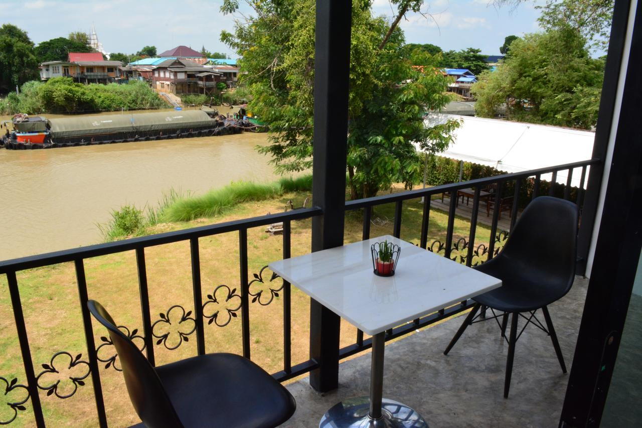 Apartamento de 22 m² con 5 habitación/es y 7 baño/s de uso privado, en Ban Pom Phra Nakhon Si Ayutthaya Exterior foto